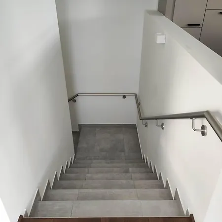 Apartment Luxus Penthouse Gegenueber International Centre Und Kaiserwasser Vienna
