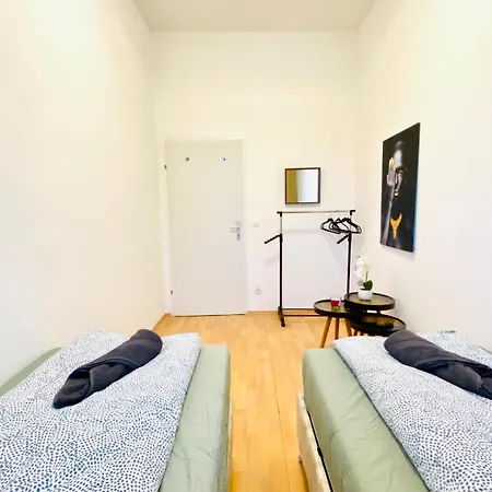 Bright 5br Shared W Great Transport Link * Vienna