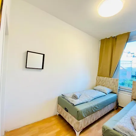 Bright 5br Shared W Great Transport Link Vienna