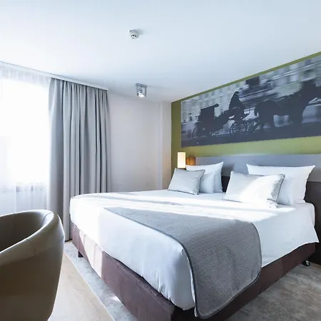 Hotel Leonardo Wenen