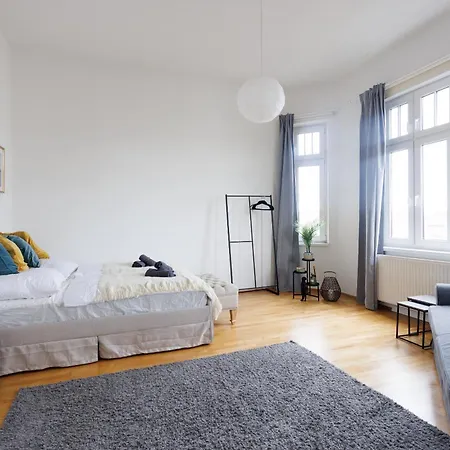 Cozy Center *