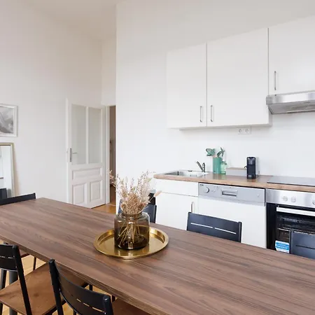 Apartment Cozy Center