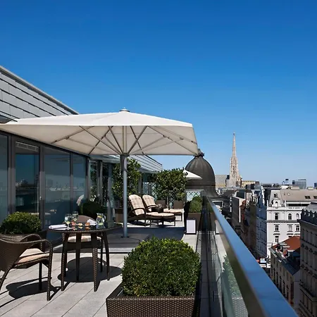 Sacher Hotel 5*