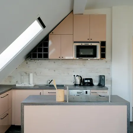 Domus Optima - Cozy Retreat In Apartment *