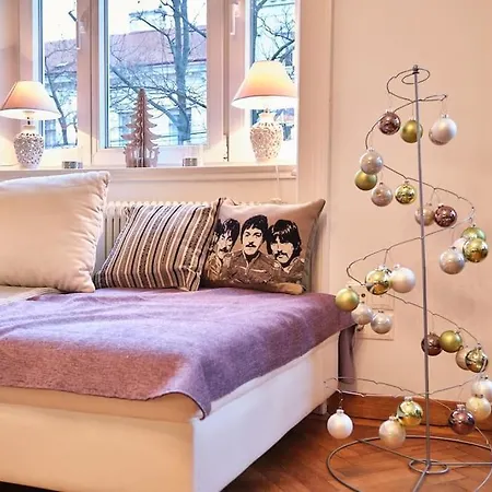 Apartment Slow Living I Schoenbrunn Und Park Naehe I Bahnhof Vienna