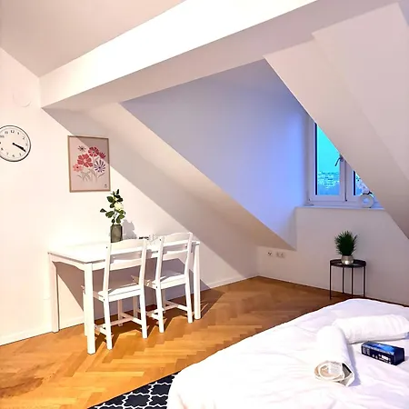 Apartment Simply Sec