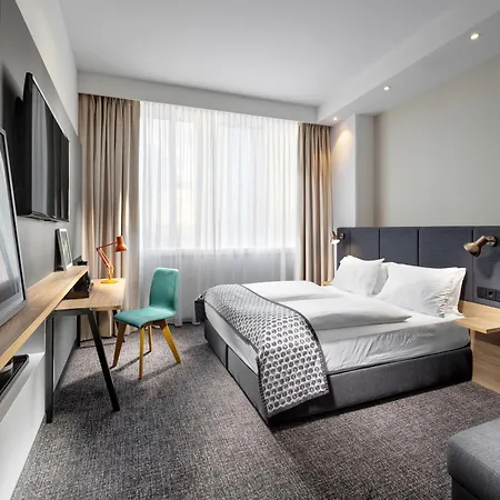 Clarion South Hotel 4*