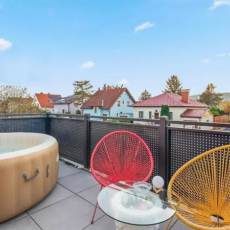 Rosi - Whirlpool Terrace - Free Parking - Wifi Apartment *