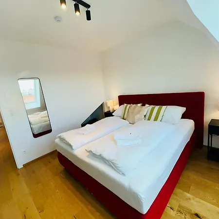 Orestaliving - Penthouse With Designer Renovation * Wien