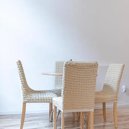 Apartment Budget-friendly 2br Apt With Great Location