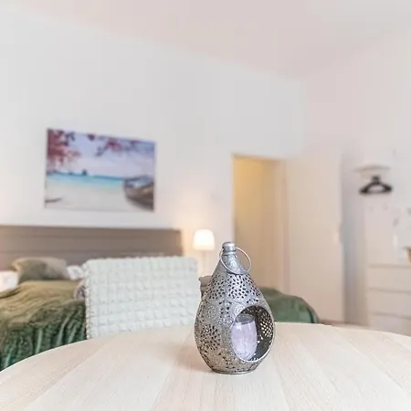 Apartment Budget-friendly 2br Apt With Great Location