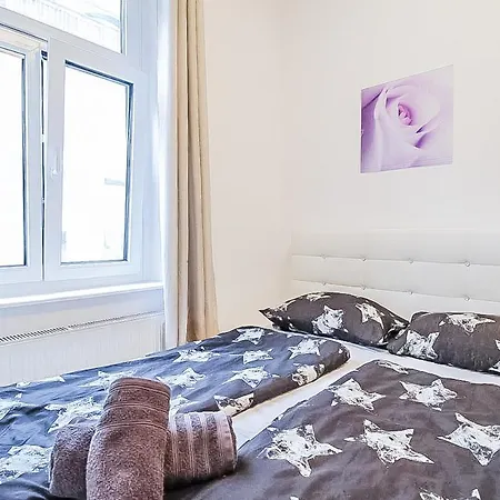 Homestay Premier Double Th Vienna