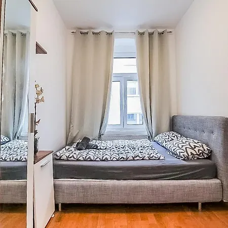 Homestay Premier Double Th Vienna