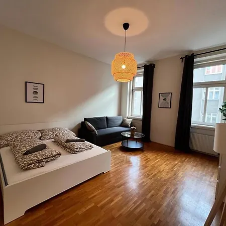 90 M2 Spacious With Free Parking Vienna