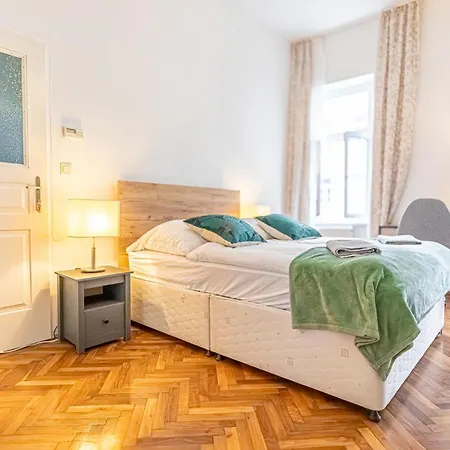 Apartament Amazing 3 Bedroom Apt, 15 Min To Landstrasse Hub Viena