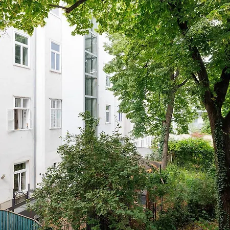 Urban Living - 18th District * Wiedeń