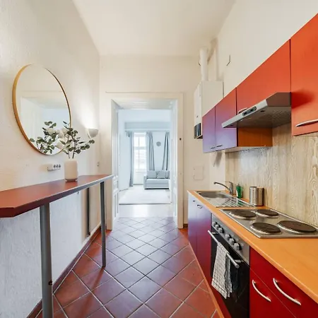 Urban Living - 18th District Hotel apartamentowy *