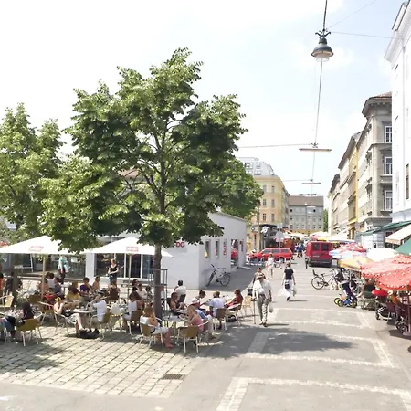 Apartment Sonnige Beim Yppenplatz Vienna