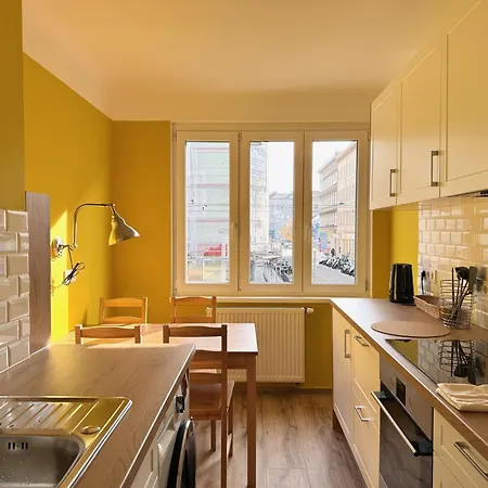 Apartment Sonnige Beim Yppenplatz *