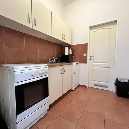 Apartment Comfortable 1br Perfect Location In *