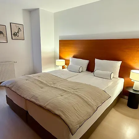 Apartment Eqbase *