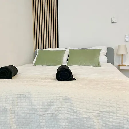 Daire Cosy Stylish Near Center