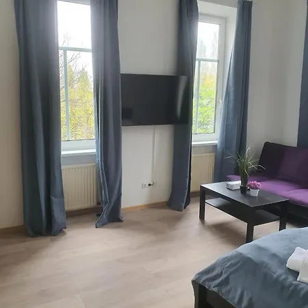Apartment Massive 6br Apt. Near Millenium For Big Groups
