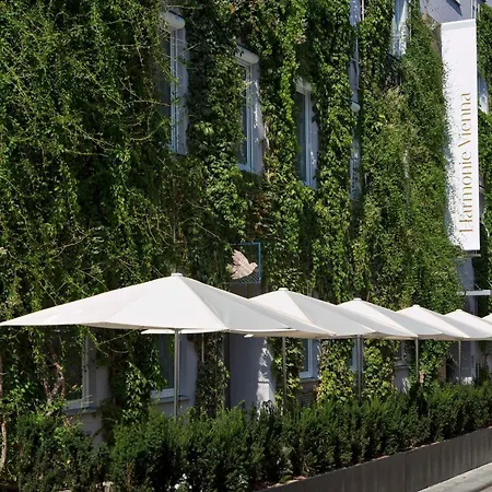 The Harmonie Vienna, Bw Premier Collection 4*