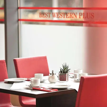 Hotel Western Amedia 4*