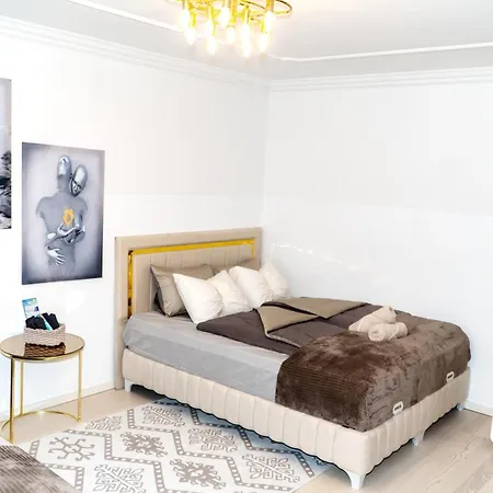 Homestay Spacious 5 Minutes To Wiener Stadthalle