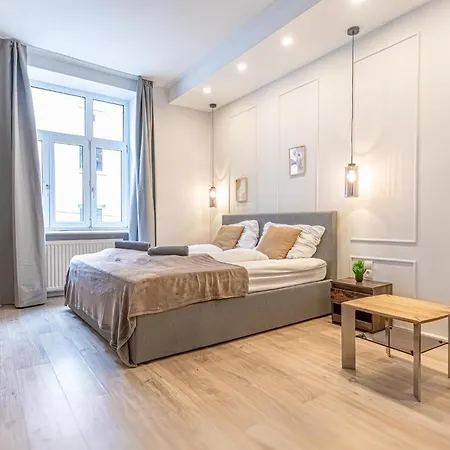Apartment Multiple And At The Heart Of *