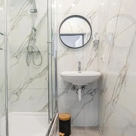 Multiple And At The Heart Of Apartment Vienna