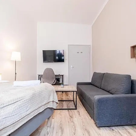 Apartment Lovely 1br In Prime Location Of