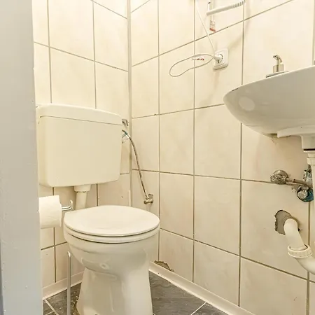 Lovely 1br In Prime Location Of Apartment