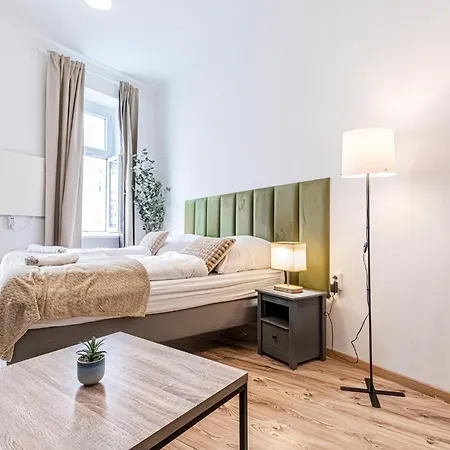 Lovely 1br In Prime Location Of * Vienna