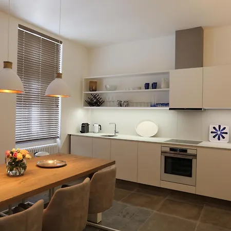 Roosevelt Stadthaus Apartment