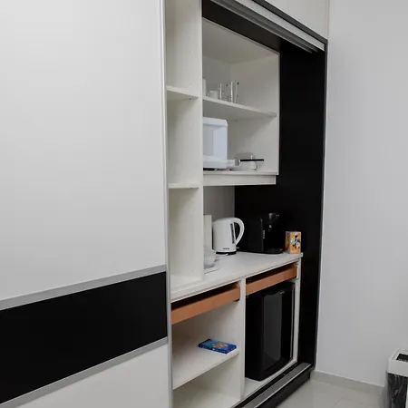 Apartment Vladys *