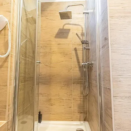 Wiener Stadthalle Boutique - Ideal For Couples Appartement *