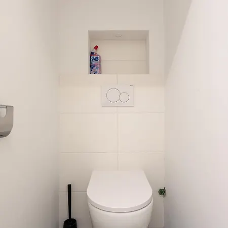 Apartment Stadt Vor Der Tuere Und Dennoch Ruhig Gelegen *