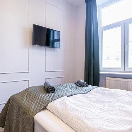 Bright And Modern In Meidling District Apartment Vienna