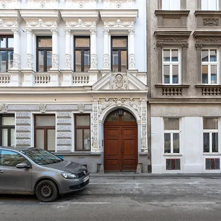 Ruhig Und Zentral Am Brunnenmarkt, Nur 15 Minuten Ins Zentrum Apartment Vienna