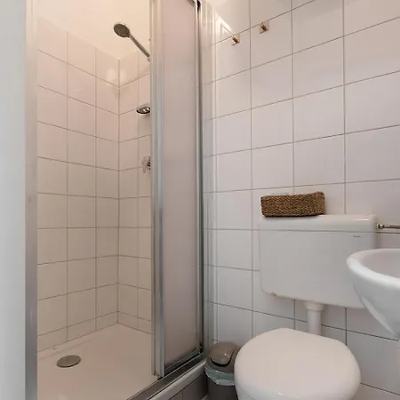 Ruhig Und Zentral Am Brunnenmarkt, Nur 15 Minuten Ins Zentrum * Vienna