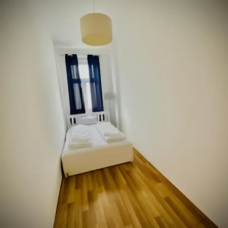 Apartment Spacious 2br Apt, Only 10min To Westbahnhof