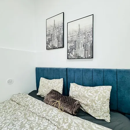 Comfortable 5br Shared 10 Minute Walk To Matzleinsdorfer Platz Vienna