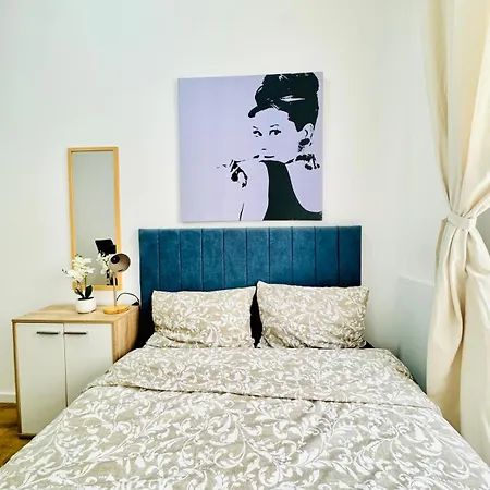 Comfortable 5br Shared 10 Minute Walk To Matzleinsdorfer Platz Apartment Vienna