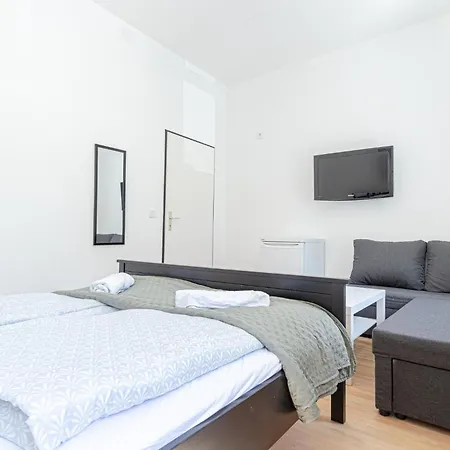 6br / Shared Garden Near Lorenz Boehler & Danube * Vienna