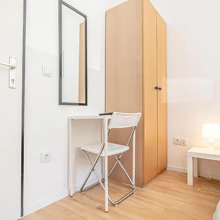 6br / Shared Garden Near Lorenz Boehler & Danube