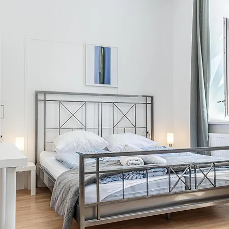 6br / Shared Garden Near Lorenz Boehler & Danube * Vienna