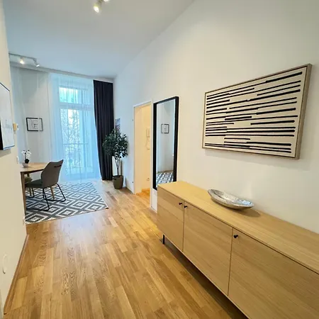 Apartment Trendy Zentral Gelegen *