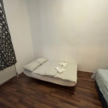 City-palace 1020 Apartment *